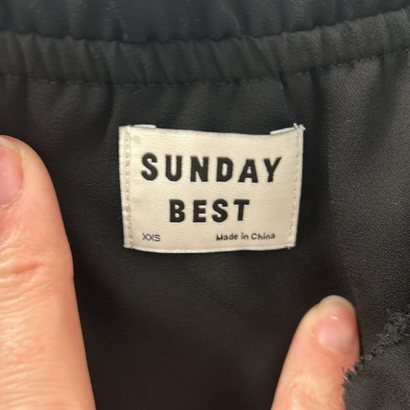 Artiza black dress - Picture 2 of 3